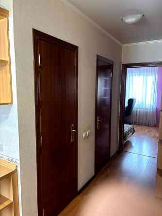 Продаж Квартира 3-кімнатна, 4/14 поверх на Драгоманова вул., д. 23 Киев