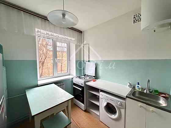 Оренда Квартира 1-кімнатна, 3/5 поверх на Дегтярівська вул., 431 Київ