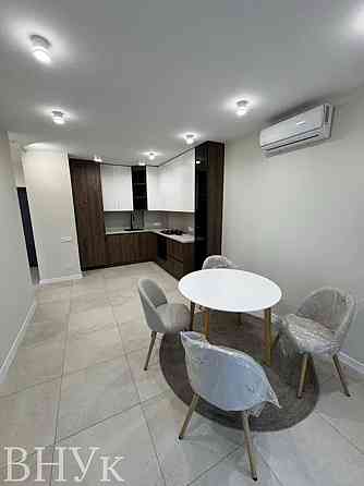 Продаж Квартира 1-кімнатна, 3/6 поверх на вул. Роксоляни Львов