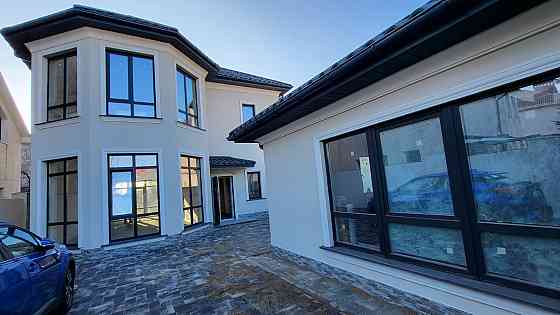 Продаж Будинок 4-кімнатний на ул. Ясеневая, 23 Лиманка