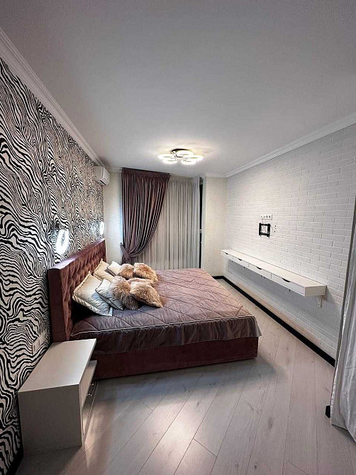 Продаж Квартира 2-кімнатна, 21/25 поверх на Драгоманова вул., д. 2Б Киев - изображение 17