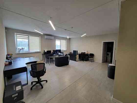 Оренда офісне приміщення на улица Ревуцкого, д.40 приміщень - 4, поверх - 2/25 Киев