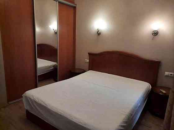 2-кімнатна, Саксаганського вул., 36а, Голосіївський Kiev