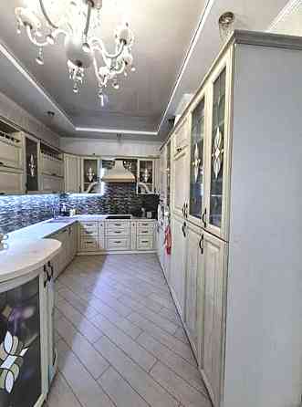 Продаж Квартира 3-кімнатна на ул. Французский бульвар, 22/2 Одеса