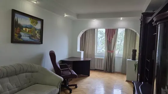 Оренда Квартира 1-кімнатна, 4/9 поверх на Березняківська, 24 Київ