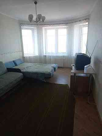 Оренда Квартира 1-кімнатна, 12/14 поверх на Рогозівська, 1а Kiev