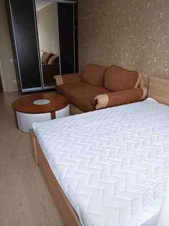 Оренда Квартира 1-кімнатна, 8/24 поверх на ул. Анны Ахматовой, 32/18 Kiev