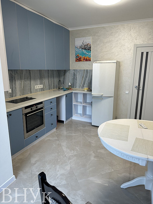 Продаж Квартира 1-кімнатна, 3/10 поверх на Супутника Луцьк - фото 1