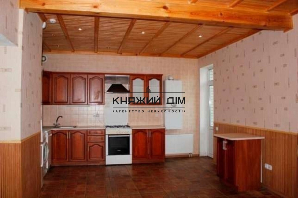 Оренда будинку 220 м2 в с.Романков. № 135429  - фото 5