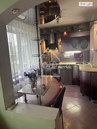 Продаж 3 к квартира вул. Героїв Дніпра 32. Оболонський район. Оболонь. Героїв Дніпра. Мінська. Kiev