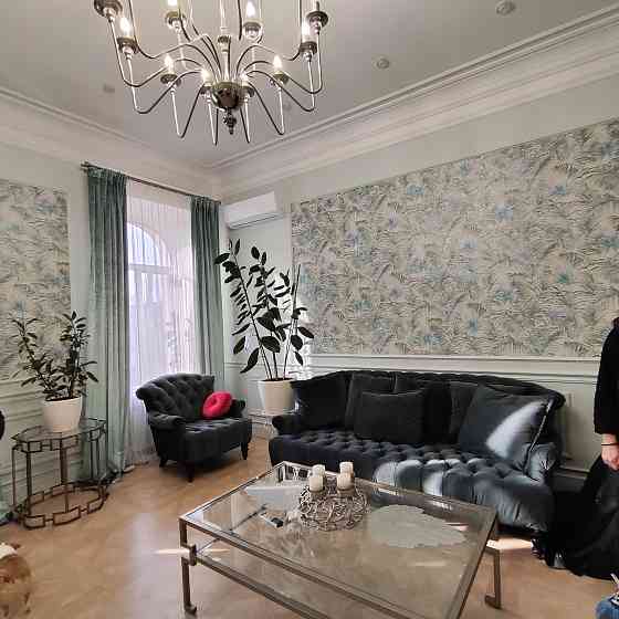 Продам 4-х комнатную очень красивую квартиру на Софиевской. Odessa