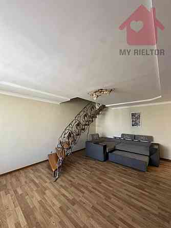 Продаж дворівневої квартири по вул.Лінтура Uzhhorod