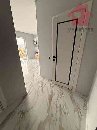 Продаж Квартира 1-кімнатна, 3/4 поверх на Головна 