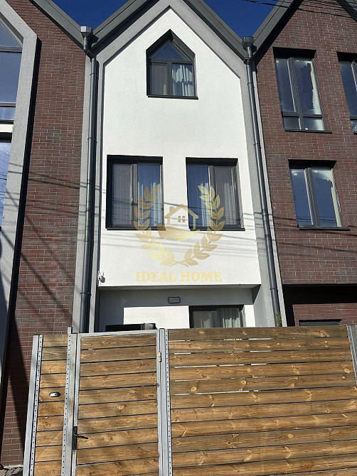 Продаж Будинок 3-кімнатний  - фото 1