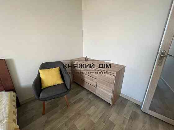 Оренда Квартира 1-кімнатна, 19/25 поверх на Ломоносова ул./Юлії Здановської Киев