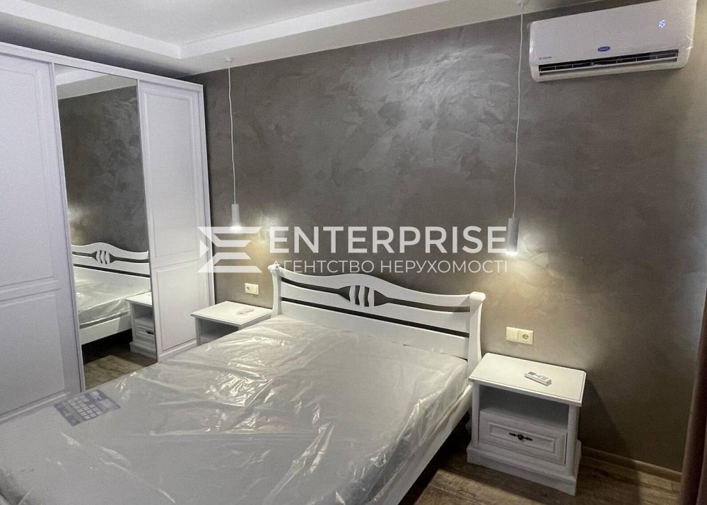 Продаж Квартира 1-кімнатна, 16/19 поверх на вул. Максимовича Михаила Киев - изображение 1