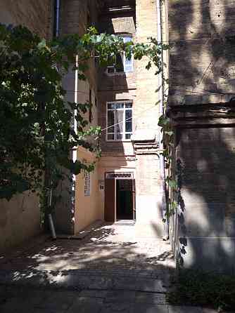 Продаж комерційне приміщення на ул. Слепнева, 1 приміщень - 1, поверх - 1 Одеса