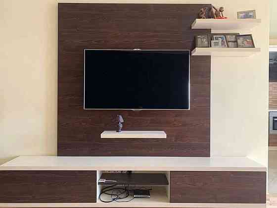 Оренда Квартира 3-кімнатна, 16/16 поверх на ул. Алексея Тихого Київ