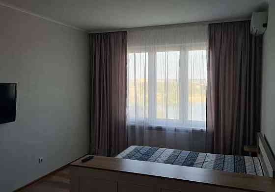 Оренда Квартира 1-кімнатна, 15/25 поверх на ул. Ревуцкого, 54 Київ