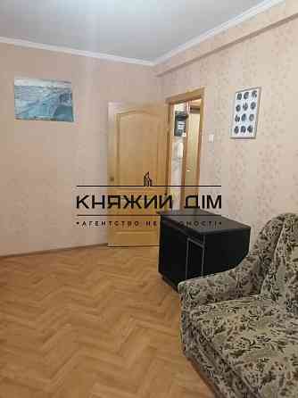 Оренда Квартира 1-кімнатна, 3/5 поверх на Микитенко Ивана ул. Київ