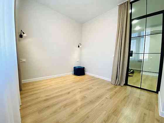 Продаж Квартира 2-кімнатна, 19/19 поверх на Жемчужная, 56 Одеса