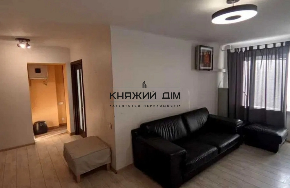 Продаж 2 кімнатної роздільної квартири КОД 21146112 Київ - фото 2