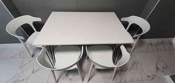 Оренда Квартира 1-кімнатна, 23/25 поверх на Каховская ул., 62 Київ