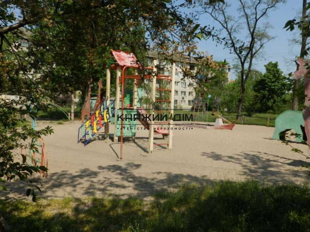 Оренда роздільної 2-х к. квартири на Дарницькій Площі. № 11203619 Київ - фото 8