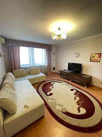 Оренда Квартира 1-кімнатна, 10/23 поверх на Миколи Бажана, 10 Київ