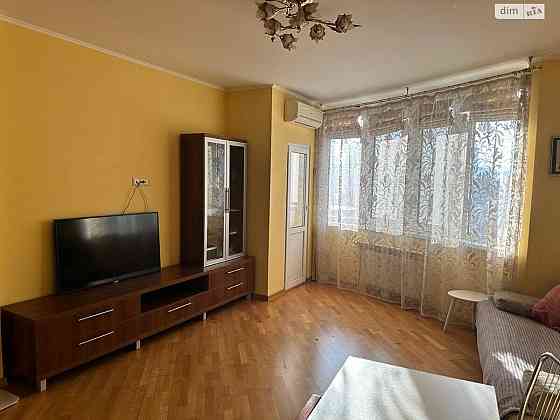 Оренда Квартира 2-кімнатна, 9/24 поверх на Урлівська, 11 А Kiev