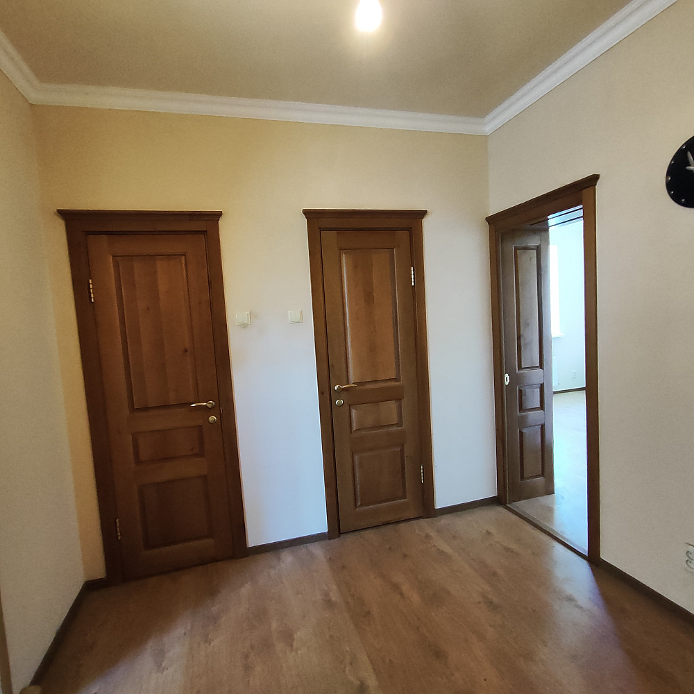 Продам  капитальный, 2х этажный  дом в с.Иваново (5-6 км от пос. Котовского) Андрієво-Іванове - фото 3