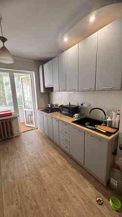 Продам 6  комнатную квартиру на Таирова Одесса