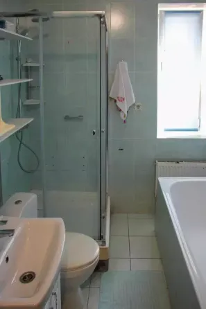 Оренда Квартира 3-кімнатна, 5/18 поверх на Підгірна, 7/36 Київ