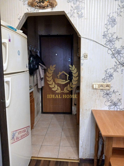 Кімната в гуртожитку у зручному районі, вул. Юрія Литвинського 31 Київ - фото 1