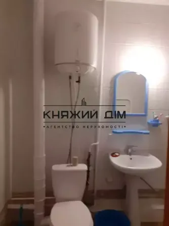 Здається гарна і простора 1 кім.кв. на Ревуцького 42Б. М.Харківська – 3 хв. № 11201134 Київ