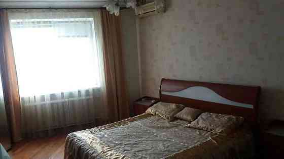 Оренда Квартира 2-кімнатна, 17/24 поверх на ул. Анны Ахматовой Київ