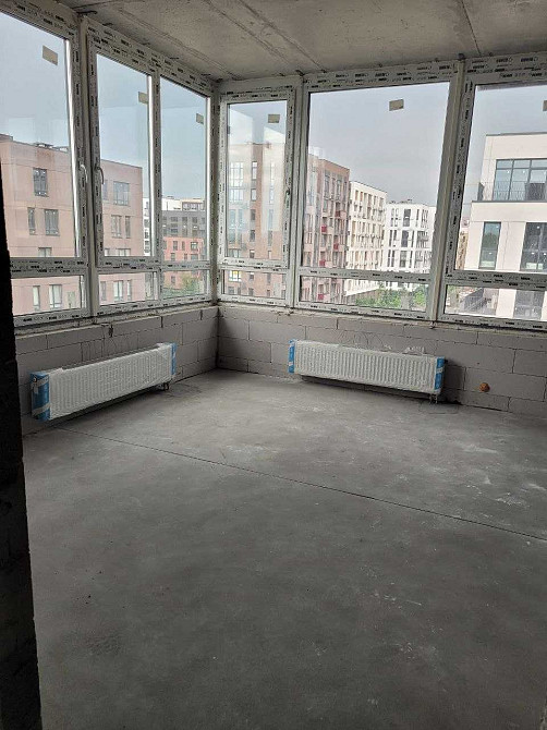 Продаж 3к Квартира 124.6 кв.м Салютна вул. Kiev - photo 2