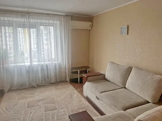Оренда 2к Квартира 52.4 кв.м вул. Яскрава 9 Дніпро