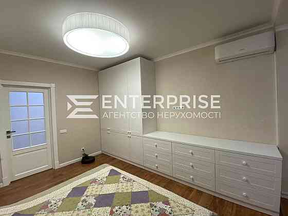 Оренда Квартира 1-кімнатна, 25/32 поверх на вул. Олевская Киев