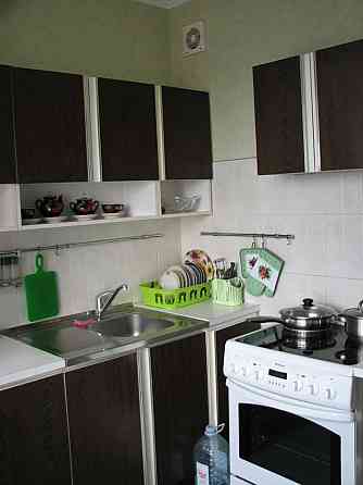 Оренда Квартира 2-кімнатна, 16/16 поверх на Харківське шосе, 154А. Киев