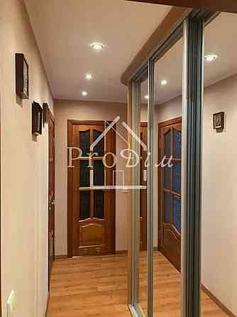 Продаж 3 к квартира О.Мудрака ( Генерала Наумова) 31А. Академмістечко. Святошинський район. Київ