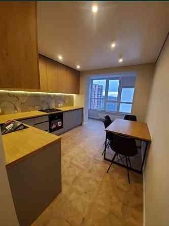 Продаж Квартира 2-кімнатна, 6/10 поверх на вул. Євгена Рихліка Zhytomyr