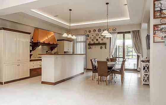 Продаж Будинок на Польова, 123 