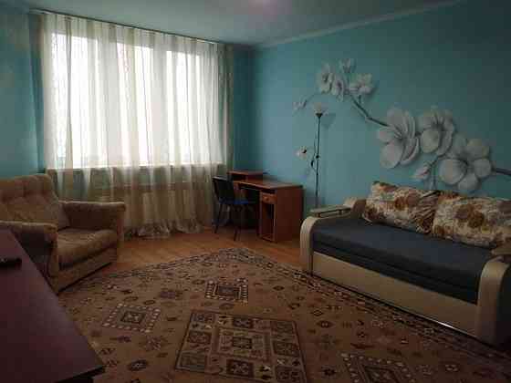 Оренда Квартира 2-кімнатна на ул. Елены Пчилки Kiev