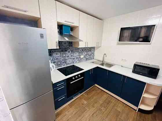 Оренда Квартира 1-кімнатна, 10/24 поверх на Вишняківська, 2 Киев