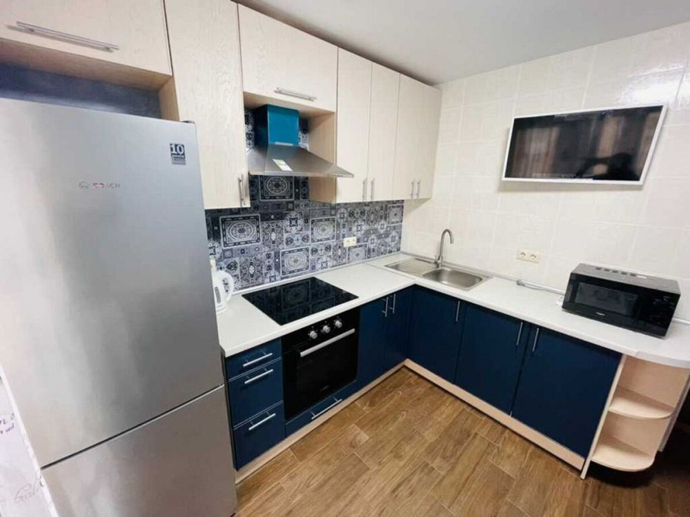 Оренда Квартира 1-кімнатна, 10/24 поверх на Вишняківська, 2 Киев - изображение 1