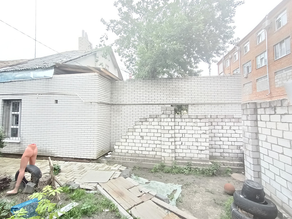 Продаж 1-поверховий Частина будинку з ділянкою 1 сот 55 кв.м 2 кімн. на Житній ринок Житомир - фото 1