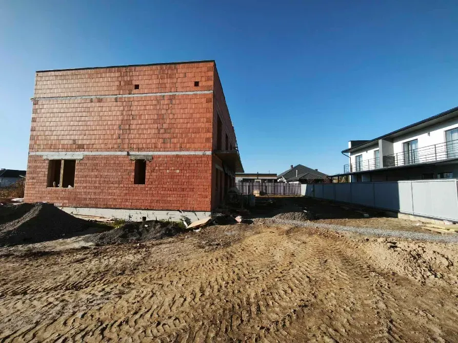 Продажа 2-этажный Коттедж с участком 3 сот 130 кв.м 5 комн. на Станційна Ужгород - изображение 4