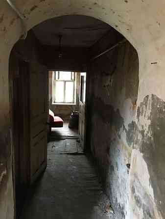 Продаж Квартира 2-кімнатна, 1/2 поверх на Атамана Головатого улица Одеса