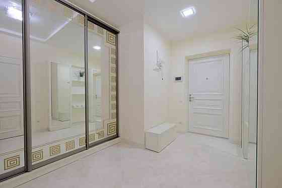 Оренда Квартира 2-кімнатна, 18/25 поверх Киев